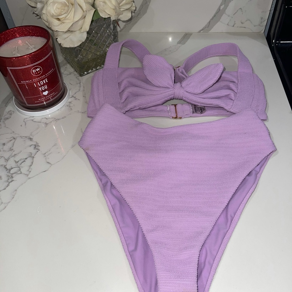 Montce Lilac Set